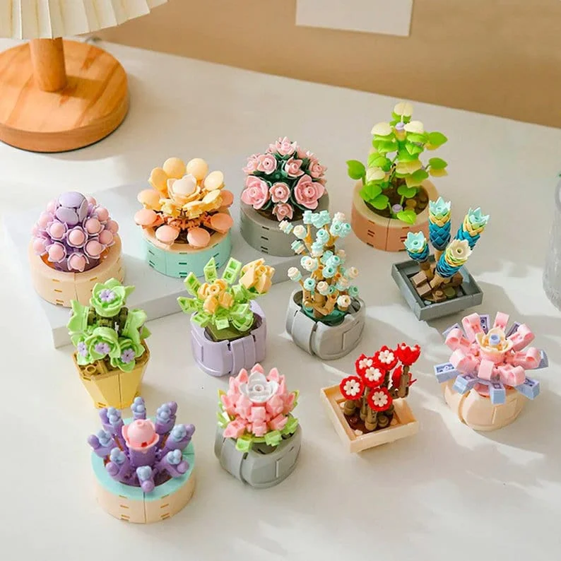 Hand - Sanded Interlocking Wooden Building Blocks for Easy Assembly and DisassemblyDIY Blooming Succulent Potted Plant - Building Block Flowers that Never Wilt - Create Your Own Sustainable Indoor Garden