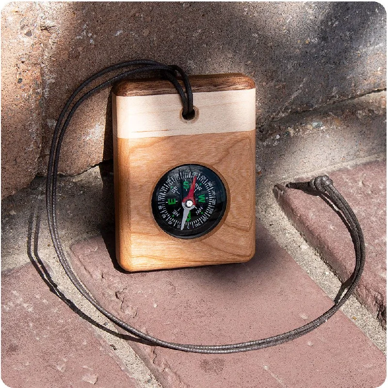 Traditional Wooden Yo - Yo with String and a Smooth Spinning Axle for Retro FunWooden Compass