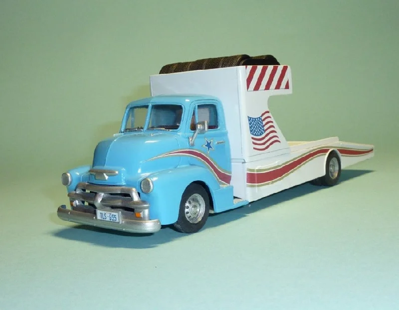 Hand - Carved Solid Wood Ship Models Toys for Maritime Enthusiasts1954 Chevrolet COE Lowloader with Tyre Box (TRU-404)