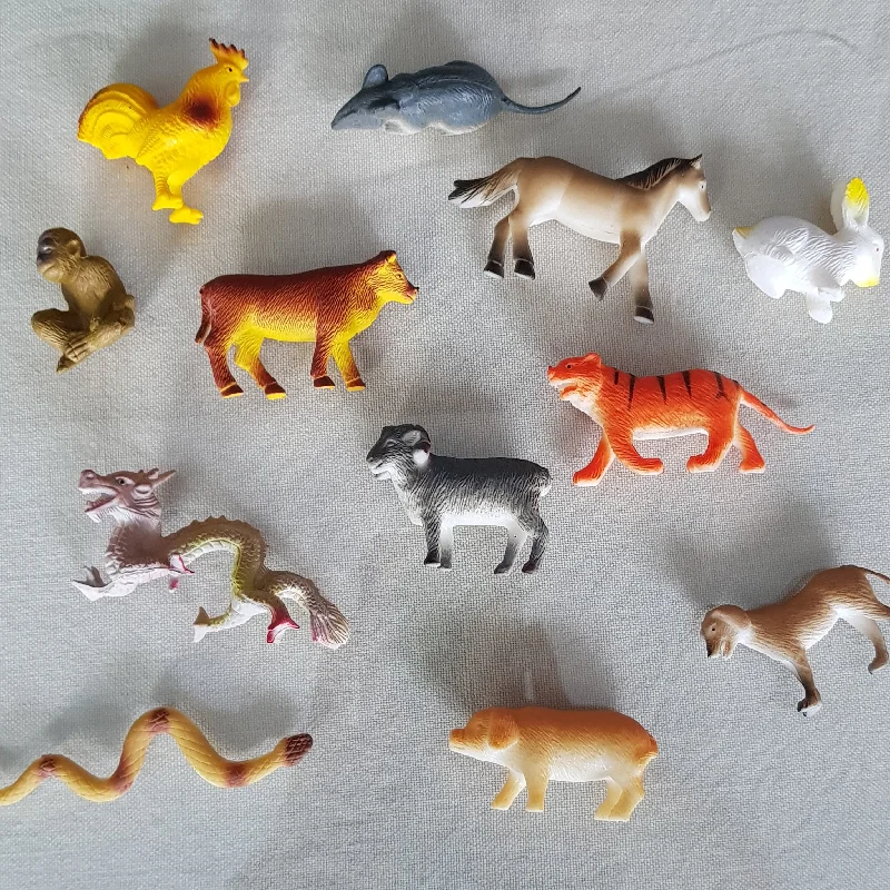 Hand - Carved Wooden Educational Toys with Alphabet - Learning BlocksChinese Zodiac Animals - Miniature models