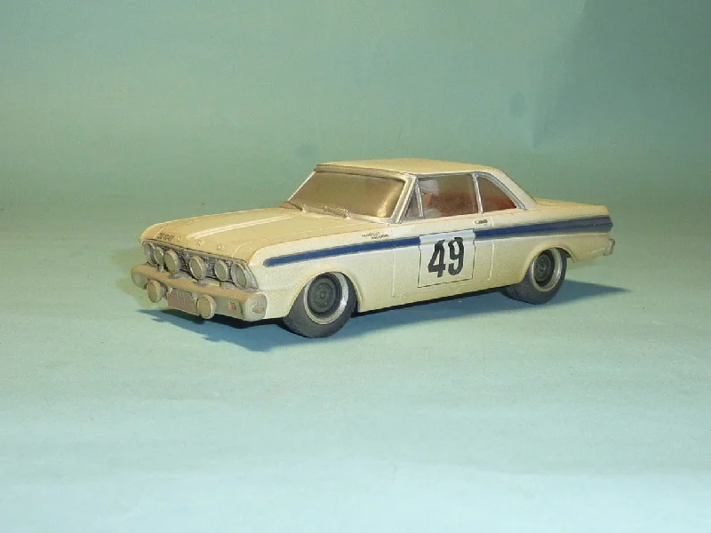 High - Quality Solid Wood Car Models Toys for Car Enthusiast ToddlersFord Falcon, Monte Carlo Rally (SAL-204)