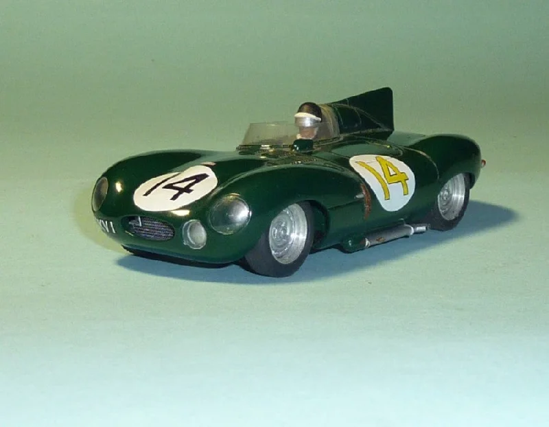 Solid Wood Puzzle Models Toys with a 3D Cityscape DesignJaguar D-Type: 1954 Le Mans (GT-151)