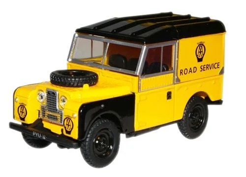 RC Helicopter with a Built - in Camera for Aerial Photography and StuntsOxford Diecast AA Land Rover 88 Closed - 1:43 Scale