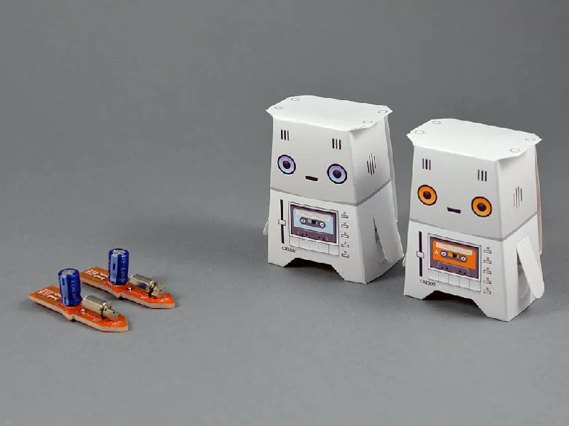 Assembled - Kit Wooden Robots with a Space Exploration Theme for Science EnthusiastsTwo Crafty Robots